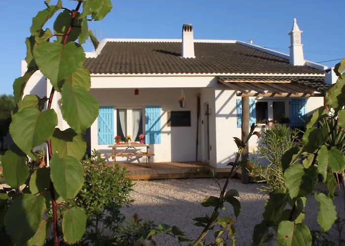 Puravida Divehouse *