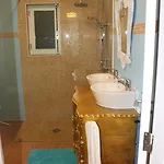 فندق مبيت وإفطار Puravida Divehouse *