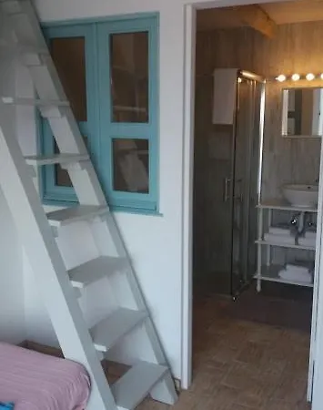 Puravida Divehouse