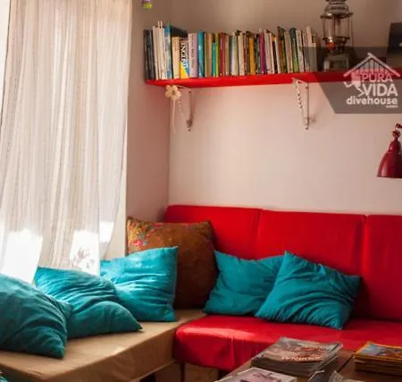 Puravida Divehouse Bed & Breakfast *