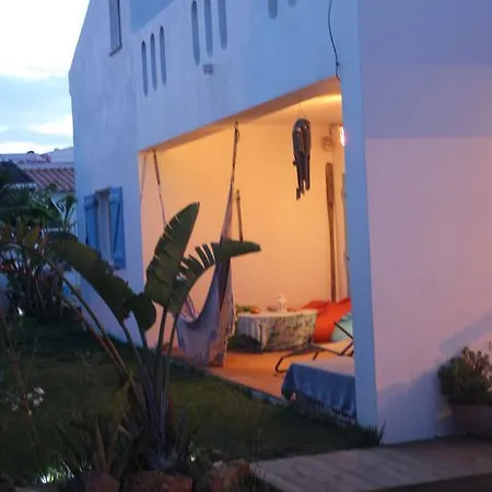 Puravida Divehouse Bed & Breakfast *
